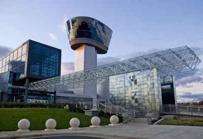 Crowne Plaza Dulles Airport Отели в г. Флорис