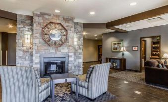 Comfort Inn & Suites Near Lake Guntersville