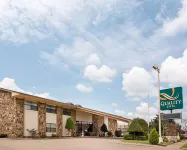 Quality Inn Magnolia Hotels in Magnolia