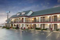 Super 8 by Wyndham Norman West