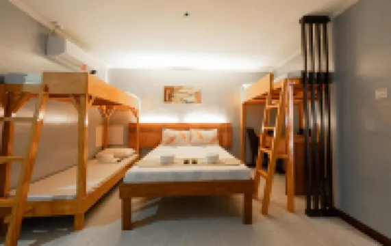 拉喬本套房酒店