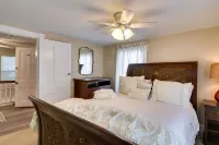 Charming Salisbury Getaway w/ Grill & Fire Pit!