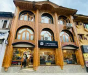 Paradise Hotel Main Market