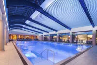 Ramada Plaza by Wyndham Bucharest Convention Center - Pools