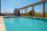 Home2 Suites by Hilton Calhoun - piscina