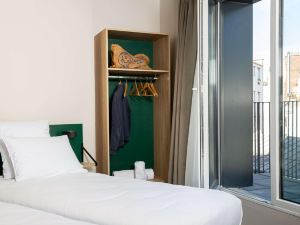 Best Western 11BAUER Paris St Ouen