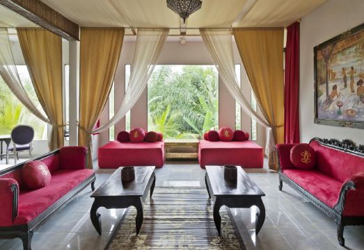 더 맨션 발리우드 리조트 호텔 앤 스파의 로비 또는 공용 공간 이미지