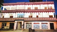Hotel Msd Niwas Hotel a Churi Ajitgarh