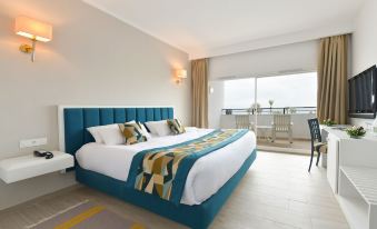 Blue Beach Golf and Spa