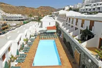 Apartamentos Montecarlo