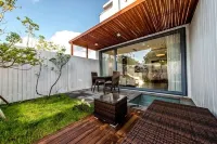 Breeze Pool Villa