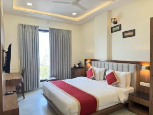 Rabbit Ratnam -by Udaipur Hotels