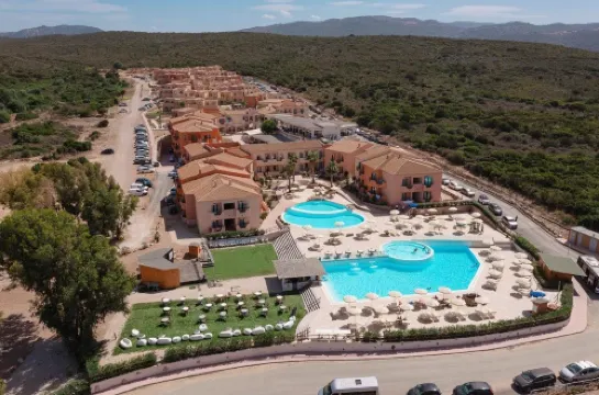 Amareclub Red Sun Village