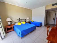 Topaz Hotel