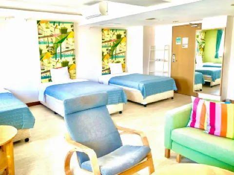 Hotel Happy Holiday Ishigaki Hotels near Yaeyama Museum