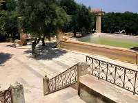 裏澤科豪宅旅館