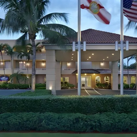 Fairfield Inn & Suites Palm Beach