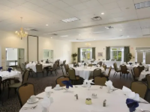 薩科舊果園海灘地區華美達酒店 薩科酒店