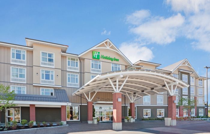 Holiday Inn & Suites SURREY EAST - CLOVERDALE by IHG