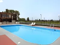 Travelodge by Wyndham Seymour Hotels in Seymour