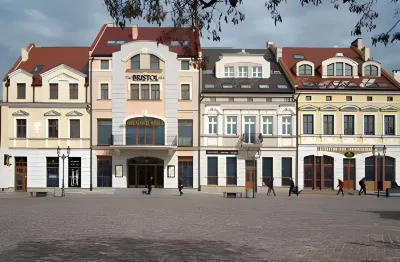 Bristol Tradition and Luxury Отели в г. 