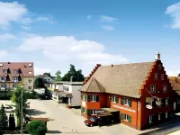 Hotel-Restaurant zum Ochsen / Schallstadt bei Freiburg Hotels in Munzingen