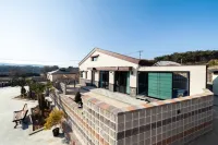 Gyeongju Yeonjeong Pool Villa Hotels near Gyeongju World