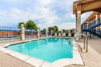 Jesup Inn & Suites