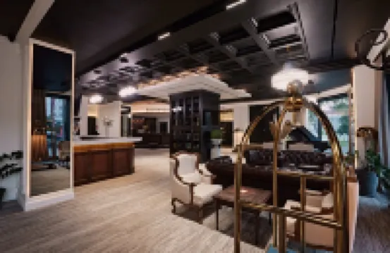 Graf Tolstoy Hotel