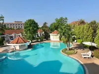 Dad D Resort by Lopburi Inn Resort Hotels in Phra Phutthabat District