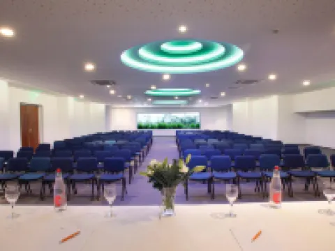 日出海灘酒店 布達拉斯酒店