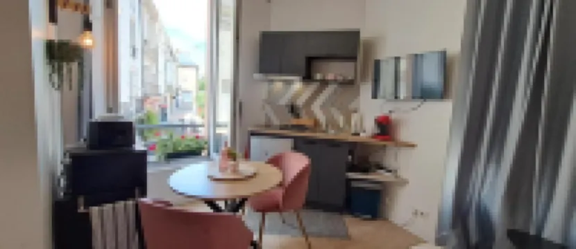 Studio Notre Dame Heart of the City Wifi Netflix