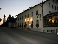 Hotel - Landgasthof Obermaier Zum Vilserwirt Hotel di Haunwang