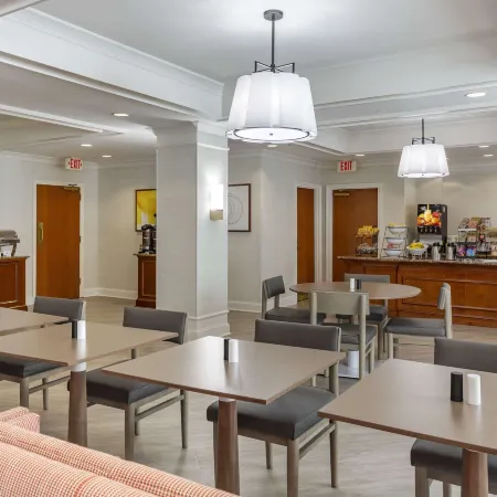 Comfort Inn & Suites