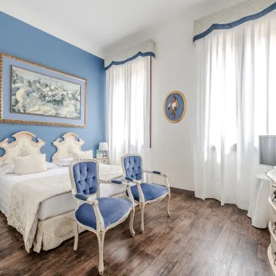 Hotiday Room Collection - Venezia Santa Lucia Hotels near Venice Santa Lucia Station