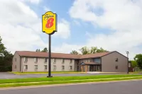 Super 8 by Wyndham Sun Prairie/Madison E - WiFi