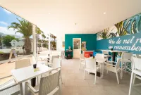 Apartamentos Galeon Playa - breakfast