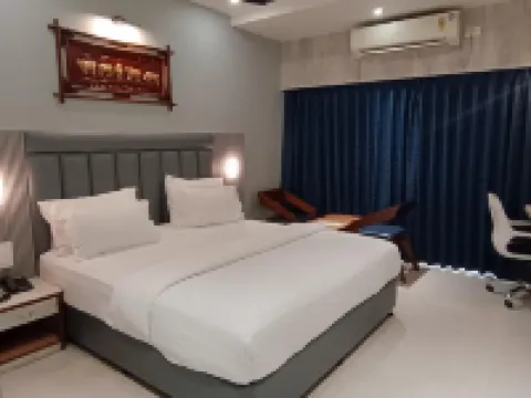 Hotel Lee Garden Near to Blue Flag Beach 500 Mtrs Hotels in Puri