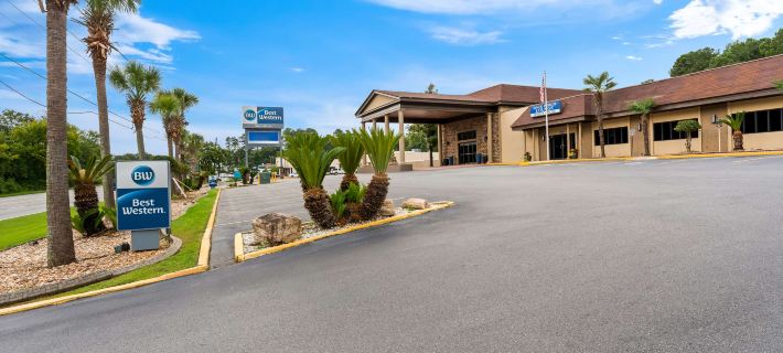 Best Western Riverside Inn Hotels in Bibb County