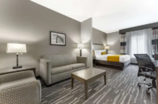 Best Western Plus Cranberry-Pittsburgh North