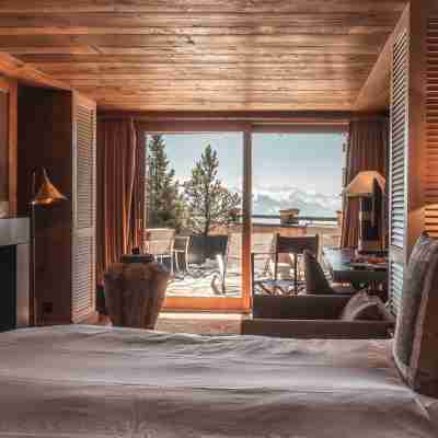 LeCrans Rooms