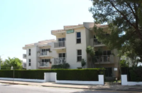 Apartamentos Massol