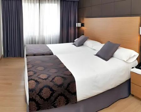 Hotel Universal Hôtels à : Saint-Jacques-de-Compostelle