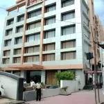 Hotel City Symphony Các khách sạn ở Nanded
