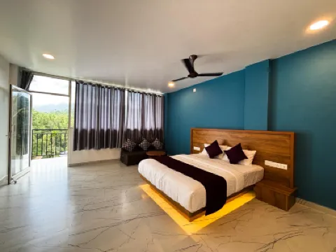 June boutique Villa Hotels in 