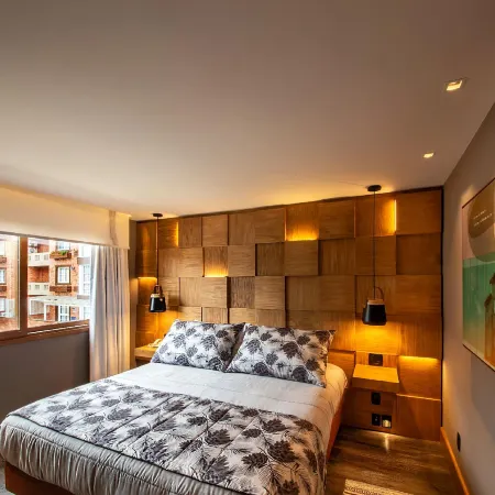 Wood Hotel