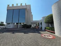 Hotel Alcampo Hotels near Aceway