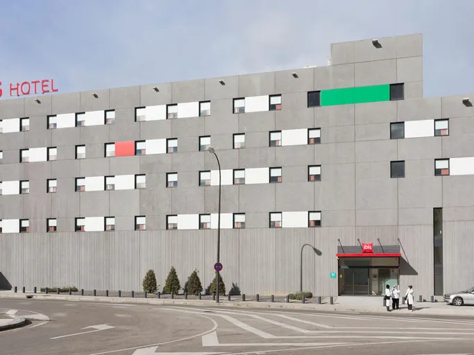 Ibis Oviedo