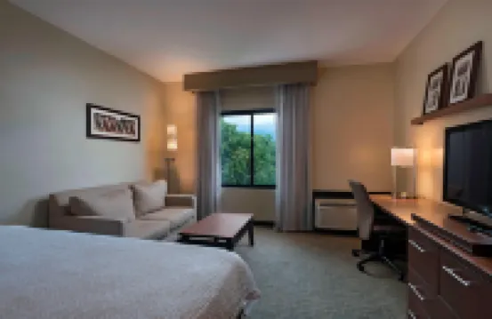 聖薩爾瓦多萬怡飯店