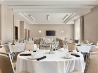 Four Points by Sheraton Fargo Medical Center Hotels in Fargo